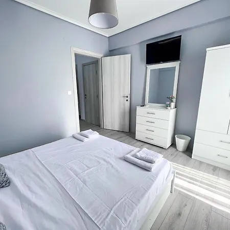 Adalina Apartament- Apartman Paralía