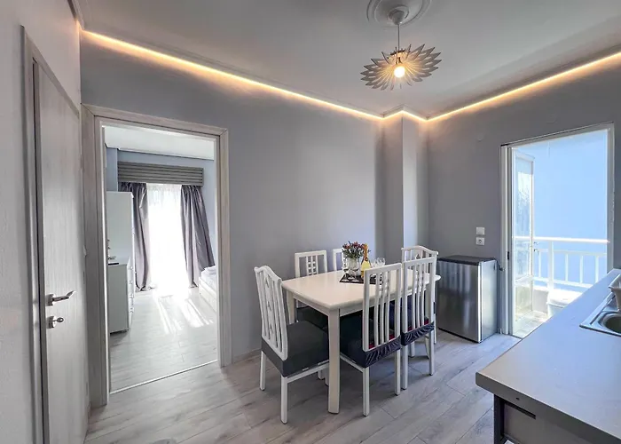 Adalina Apartament- شقة *